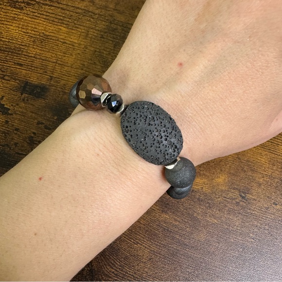 Unisex Essential Oil Diffuser Lava And Black Stone Bead Stretch Bracelet Chunky - Picture 8 of 10